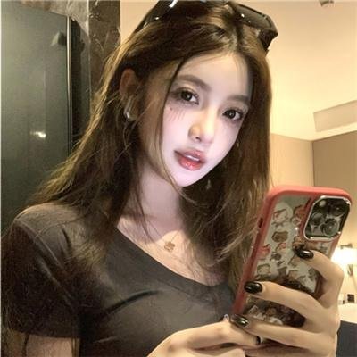 三月女郎